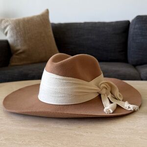 Chic Two-Tone Women's Hat